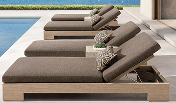 Teak sunbed